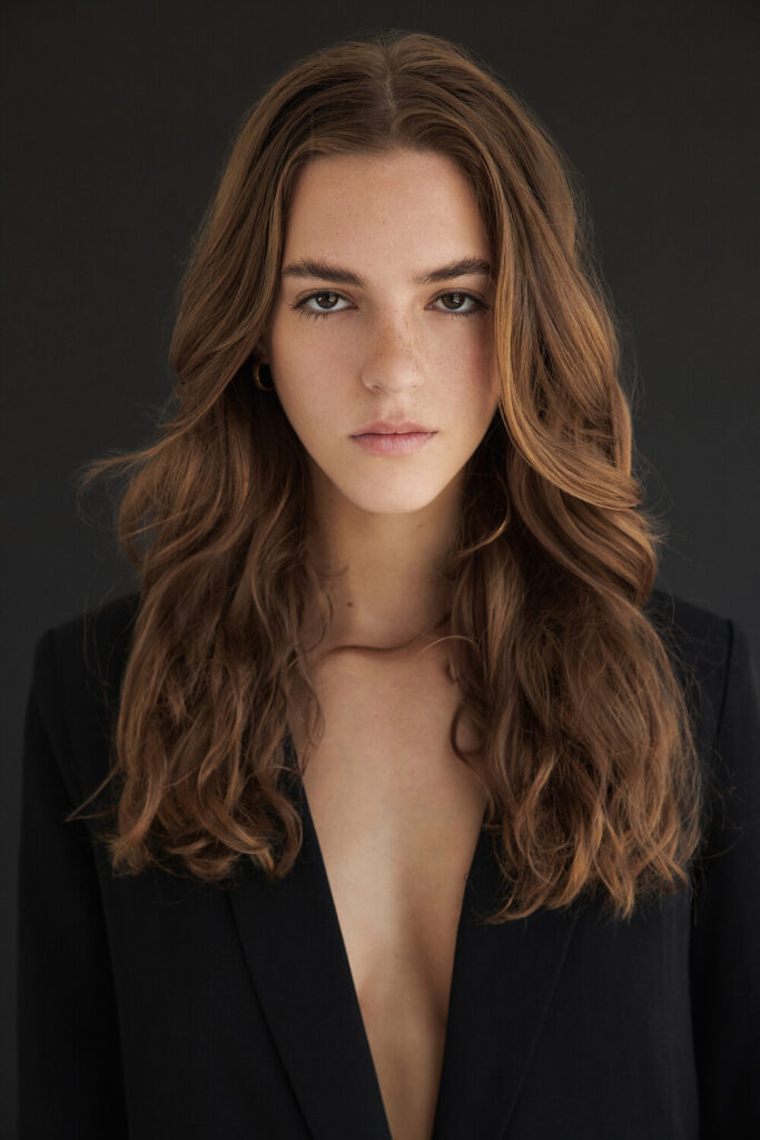 Emily Feld Age, Bio, Appearance, Profession 2024